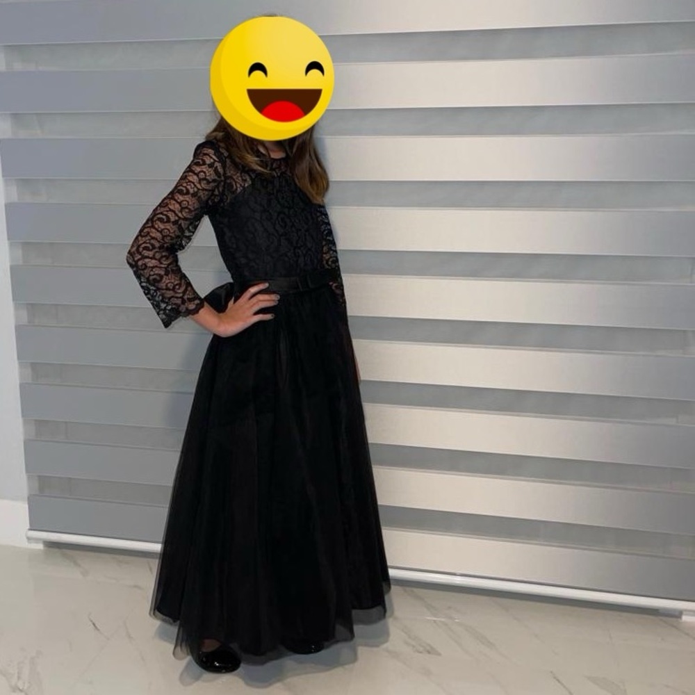 Elegant Black Lace Kids Formal Dress
